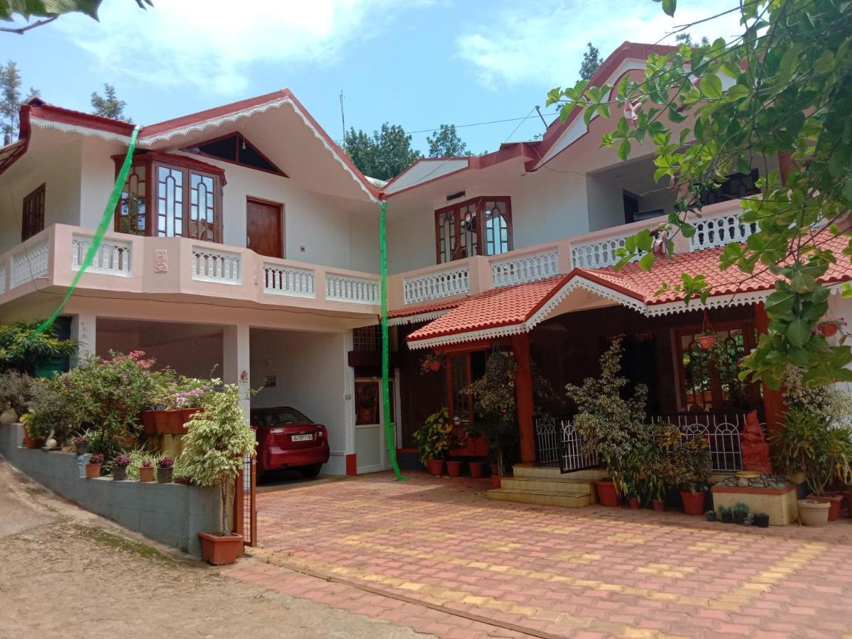 Shivalaya Homestay, Madikeri Siddapura  Exterior photo